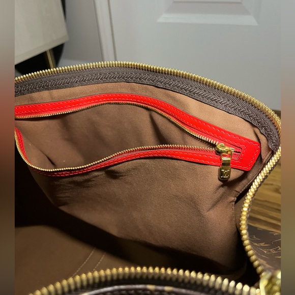 Louis Vuitton Keepall Bandoulière 50 - Picture 8 of 12